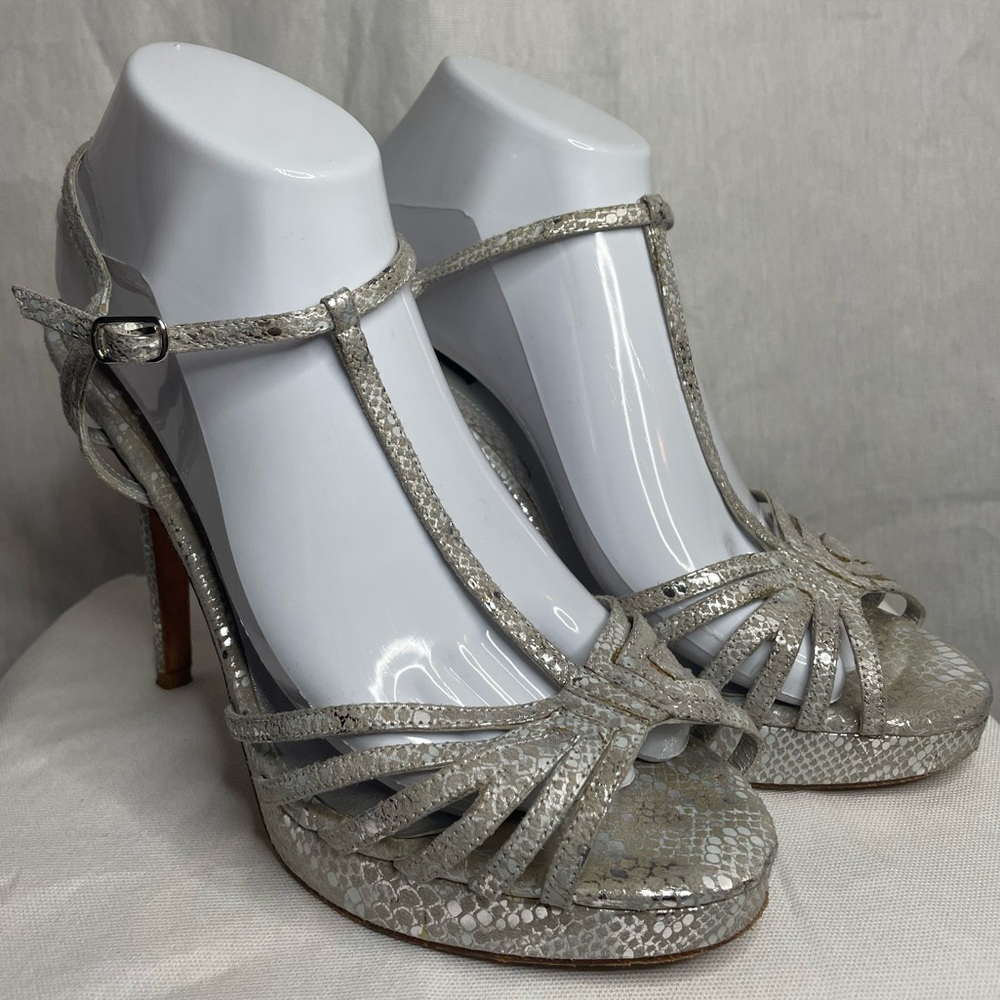 White House Black Market Silver Shiny Snake Skin Stilettos Women’s Size 9